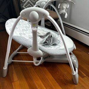 Ingenuity Gray and Mint Baby Swing Seat with Mobile